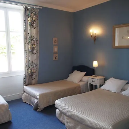 מלון Emma Calve 2*