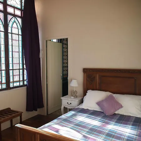 Emma Calve 2* Μιλό