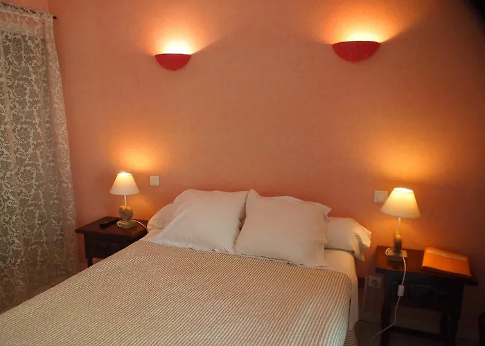 Emma Calve Отель