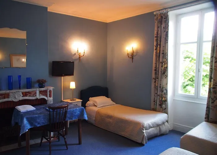 Отель Emma Calve